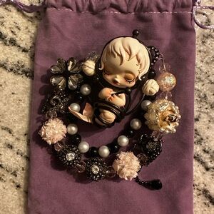 Decorative Baby Bee Figurine & Beaded Necklace Set - Purple